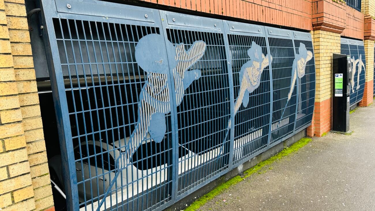 Bedford Place Multi-Storey Car Park Screens
