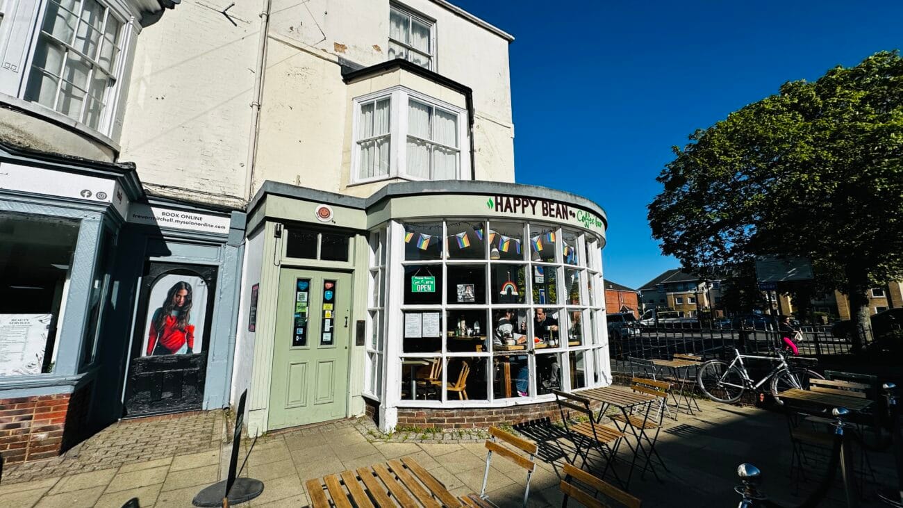 Happy Bean Coffee Bar – Bedford Place