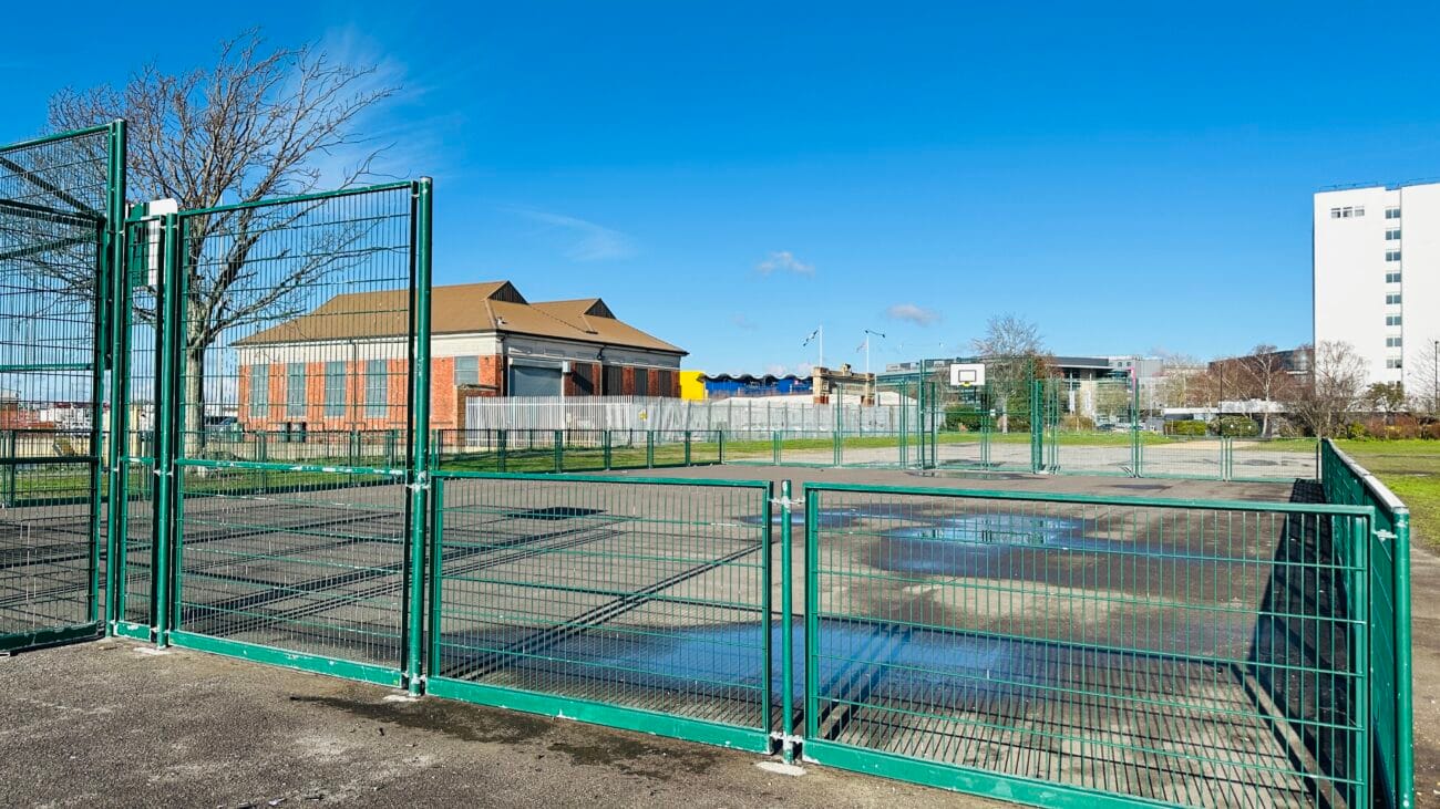 Outdoor basketball court by the waterfront, Mayflower Park