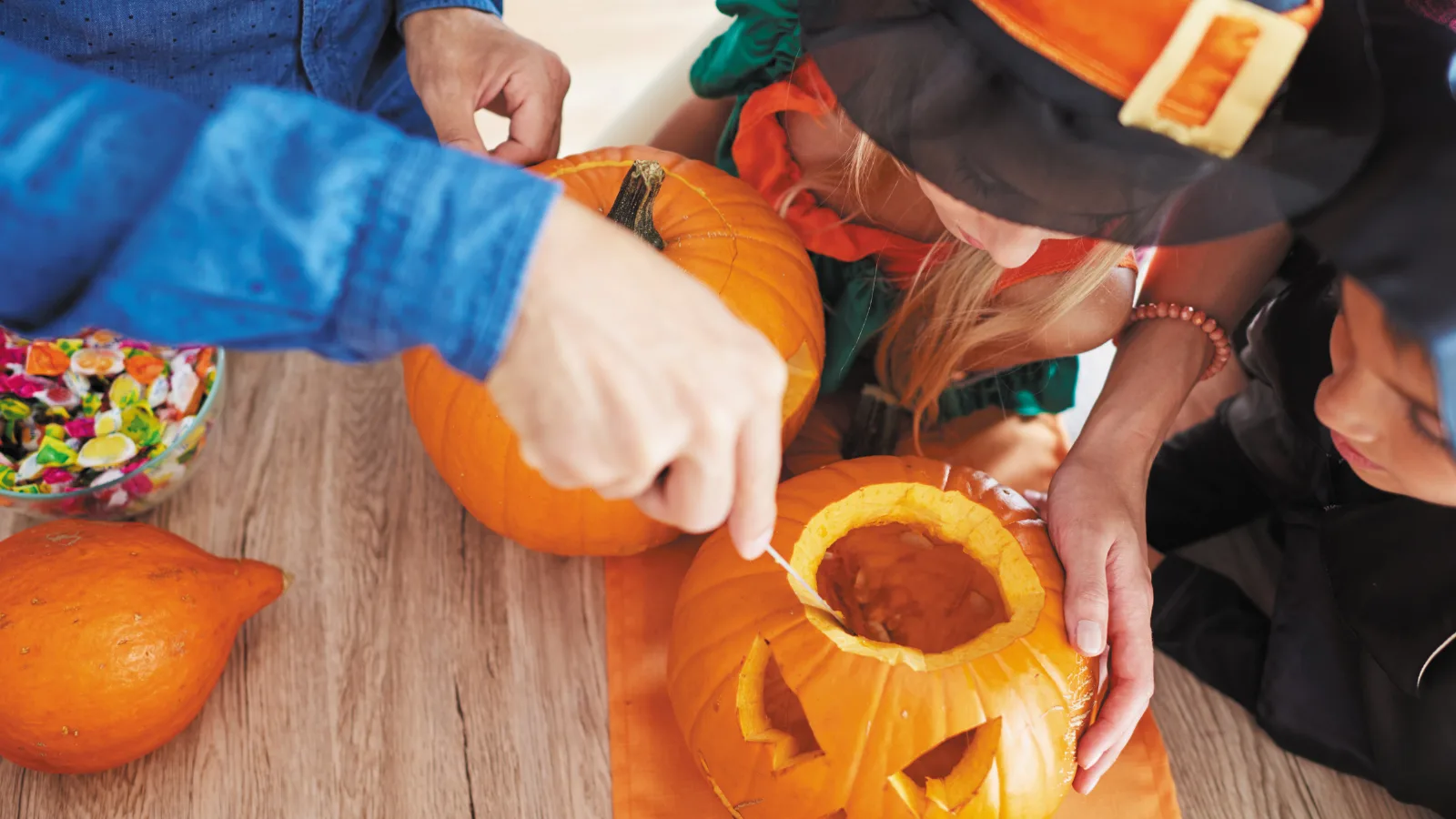 Pumpkin Carving at The Point