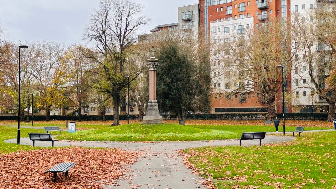Queen’s Park parkland near the waterfront, Southampton