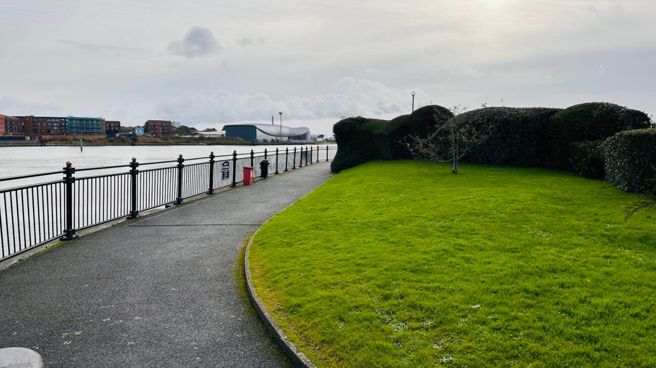 Running in Southampton Waterfront Run from Ocean Village