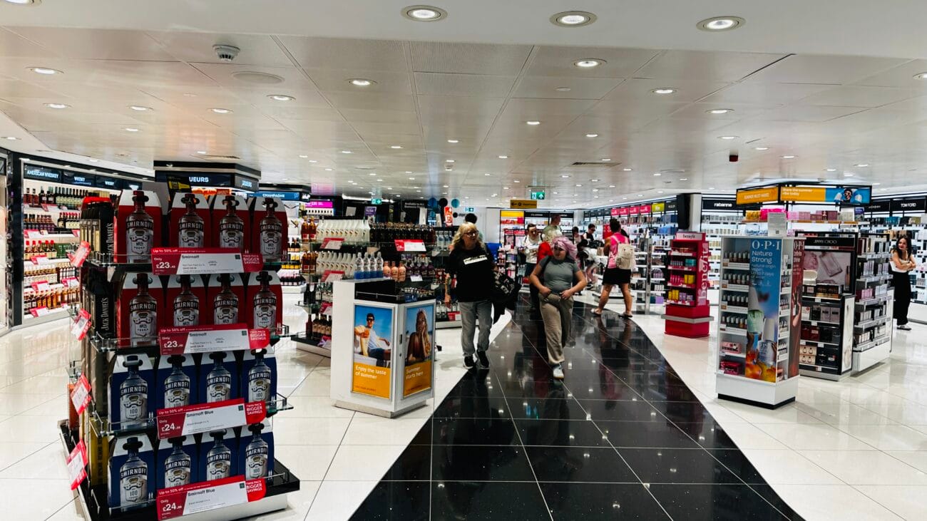 Southampton Airport Shops Guide for Travellers