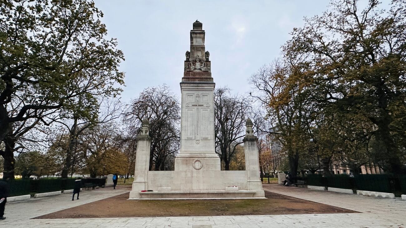 Southampton Cenotaph war memorial at Watts Park