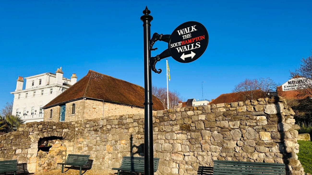 Walk the Southampton Walls Signage
